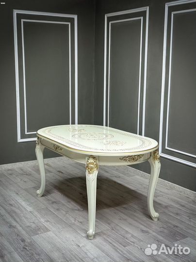 Стол со стульями в наличии\оплата при получении