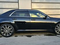 Chrysler 300C 3.6 AT, 2012, 175 000 км, с пробегом, цена 1 900 000 руб.