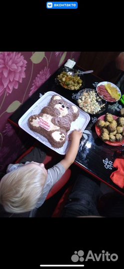 Стол стеклянный