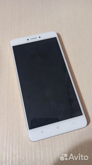 Xiaomi Redmi 4X, 3/32 ГБ