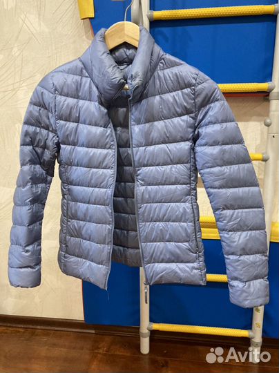 Ультра легкая Куртка uniqlo