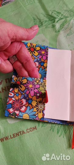 Блокнот,записная книжка с нелинованным блоком