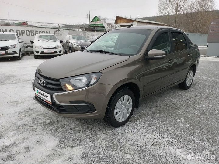 LADA Granta 1.6 МТ, 2022, 40 027 км