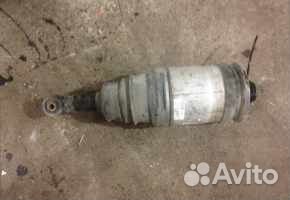 Пневмостойка задняя Land Rover Discovery III