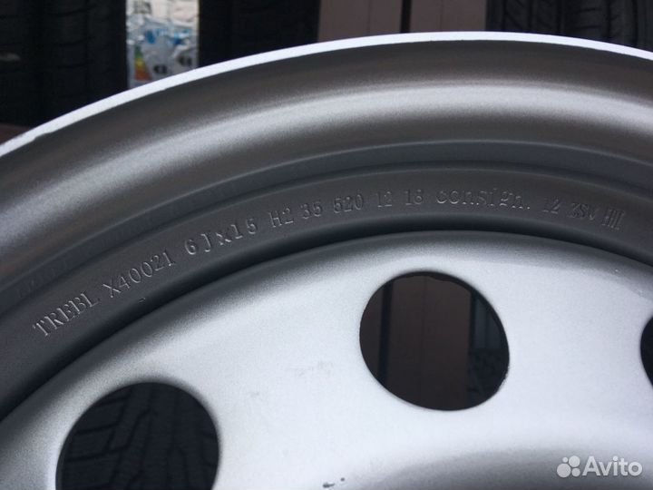 R15 4/98 на Ваз новые штампованные диски