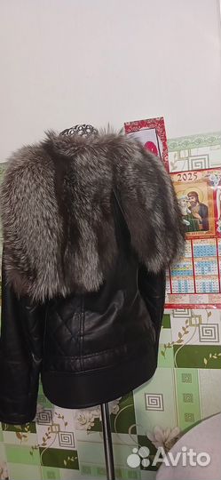 Кожаная куртка с натуральным мехом женская
