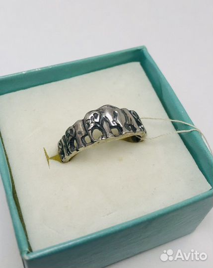 Серебряное кольцо