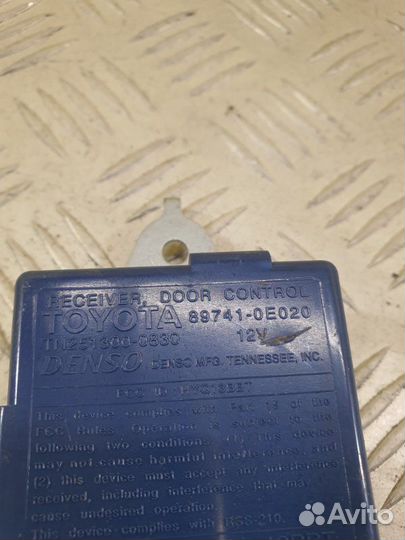 Блок управления дверьми Lexus Rx 330 (U3) Ii