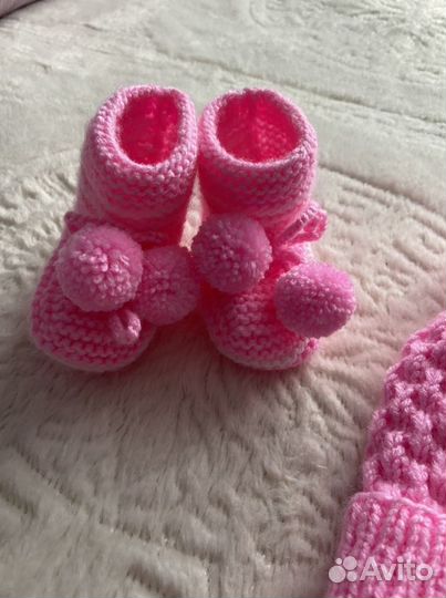 Комплект шапка, пинетки