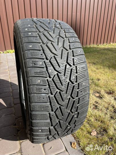 Nokian Tyres Hakkapeliitta 7 245/40 R18 97T