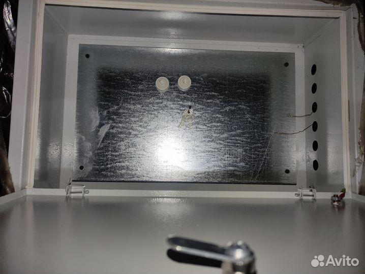 Щит электрический металлический.новый