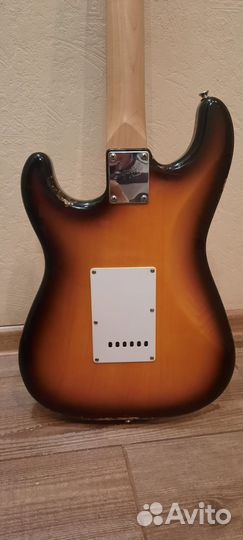 Fender squier affinity stratocaster