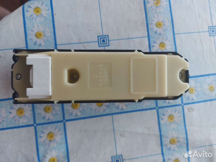 Блок управления стеклоподьемником Lexus rx300