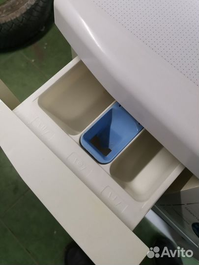 Стиральная машина LG 3.5 кг узкая