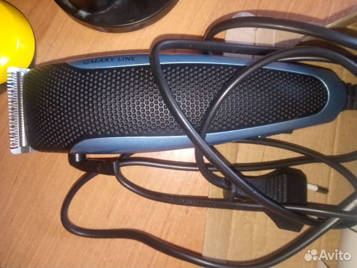 Машинка для стрижки волос