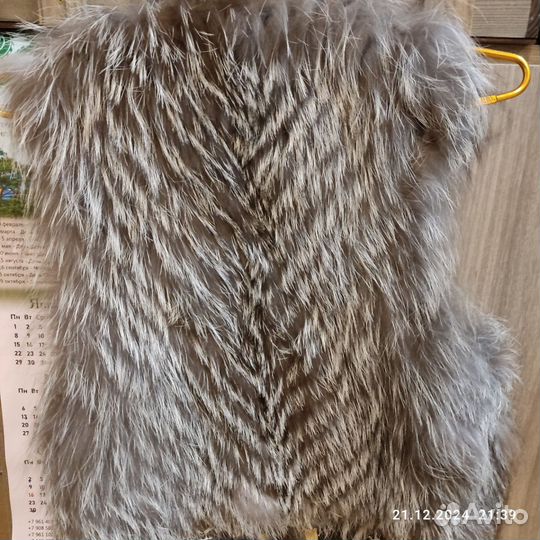 Меховой жилет из чернобурки