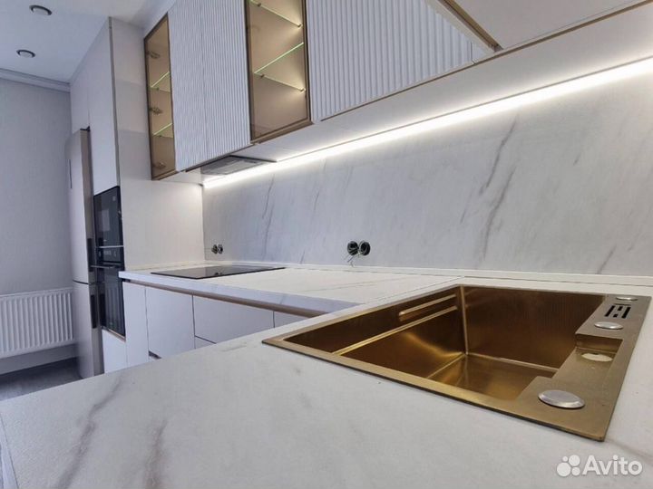 Кухонный гарнитур угловой новый