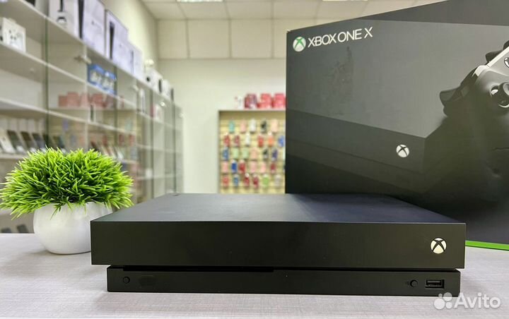 Xbox One X 1TB