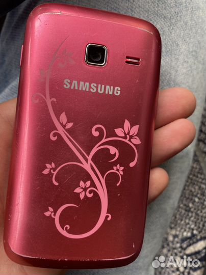 Телефон Samsung