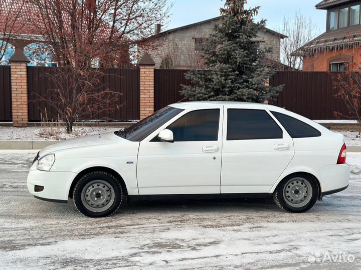 LADA Priora 1.6 МТ, 2015, 200 000 км