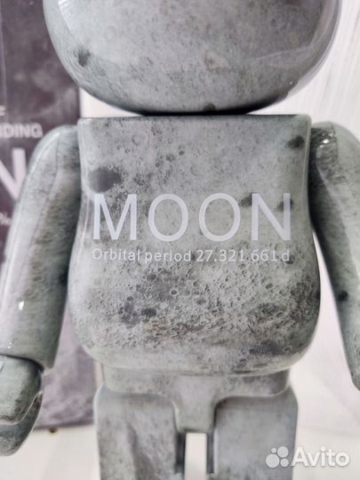 Мишка bearbrick Moon