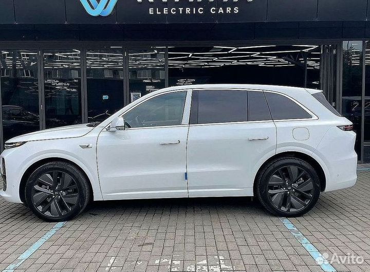 LiXiang L6 1.5 AT, 2024