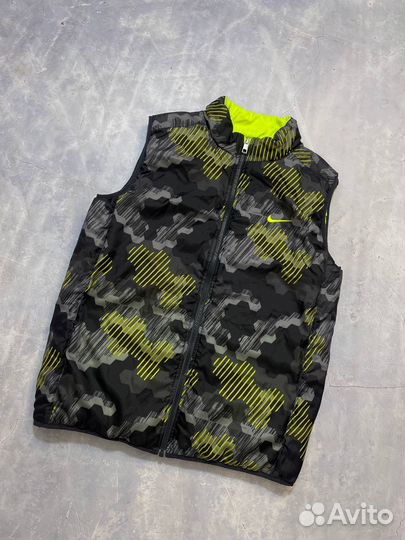 Жилет двухсторонний Nike