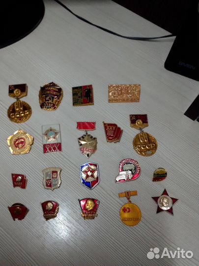 Значки СССР