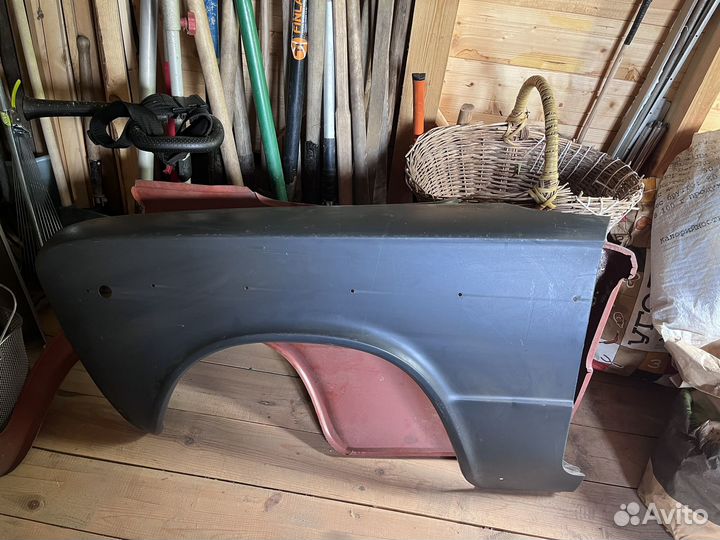 Крыло левое передние ваз 2106