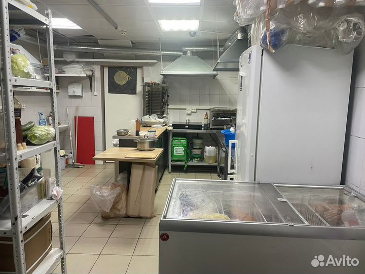 Кафе (суши-бар + кофейня)