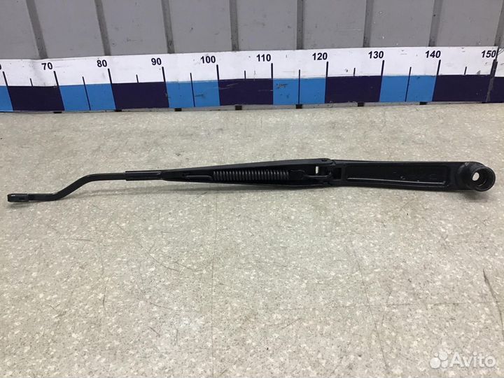 Поводок стеклоочистителя передний левый Hyundai So