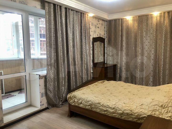 3-к. квартира, 105 м², 5/17 эт.