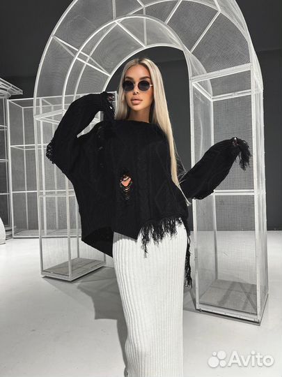 Стильный свитер из Кореи