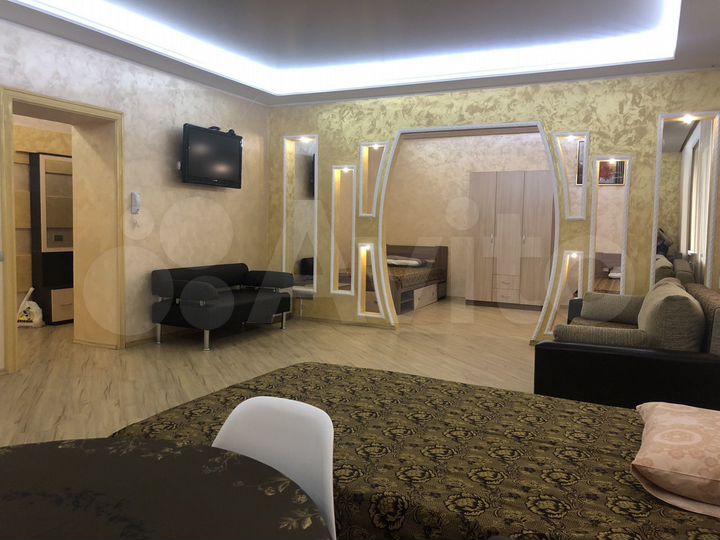 Квартира-студия, 76 м², 2/5 эт.
