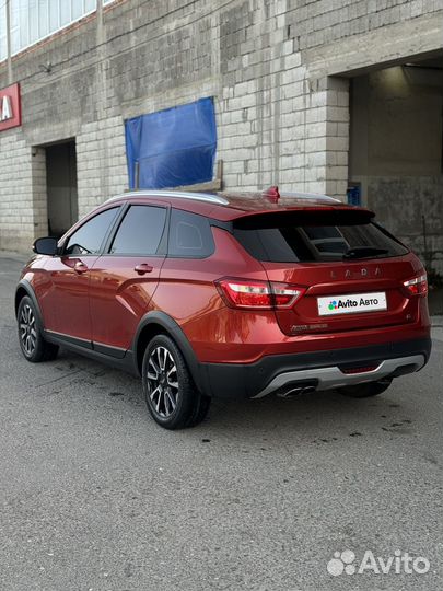 LADA Vesta Cross 1.8 AMT, 2019, 197 000 км