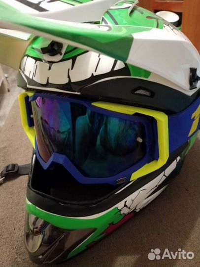 Шлем кросс-эндуро