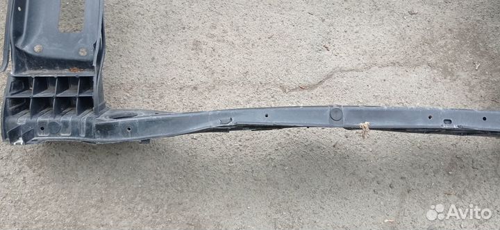 Панель передняя (телевизор) hyundai Tucson