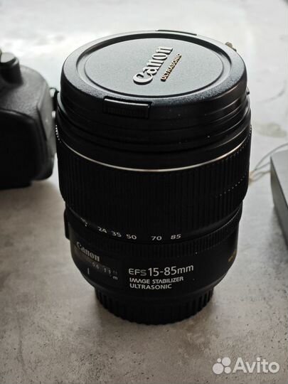 Canon EF-S 15-85mm f/3.5-5.6 IS USM