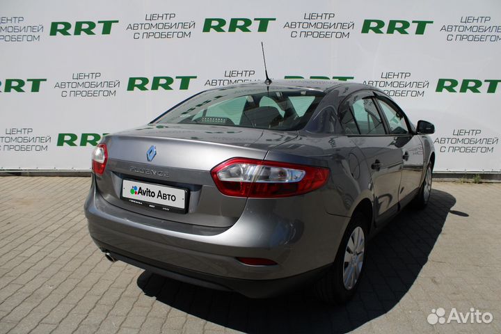 Renault Fluence 1.6 МТ, 2010, 200 000 км