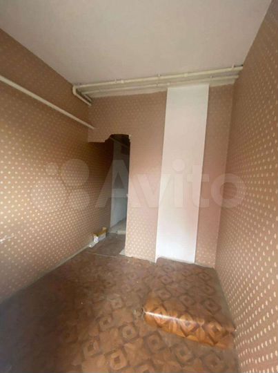 Торговая площадь, 13 м²