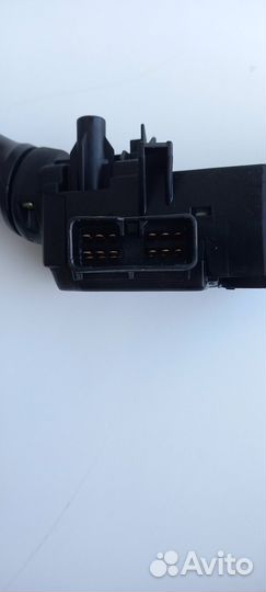 Подрулевой переключатель поворотов Kia Rio 3