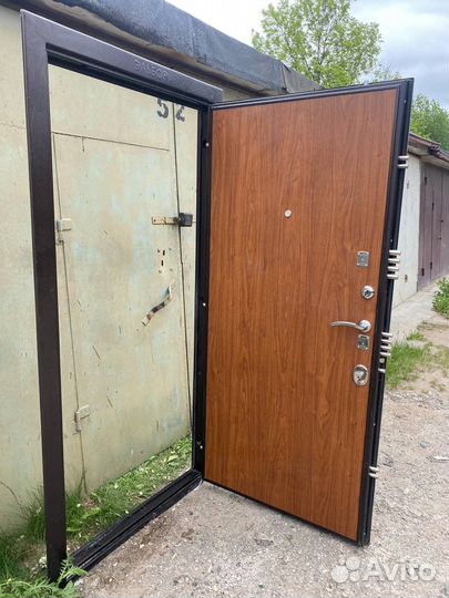 Двери б/у
