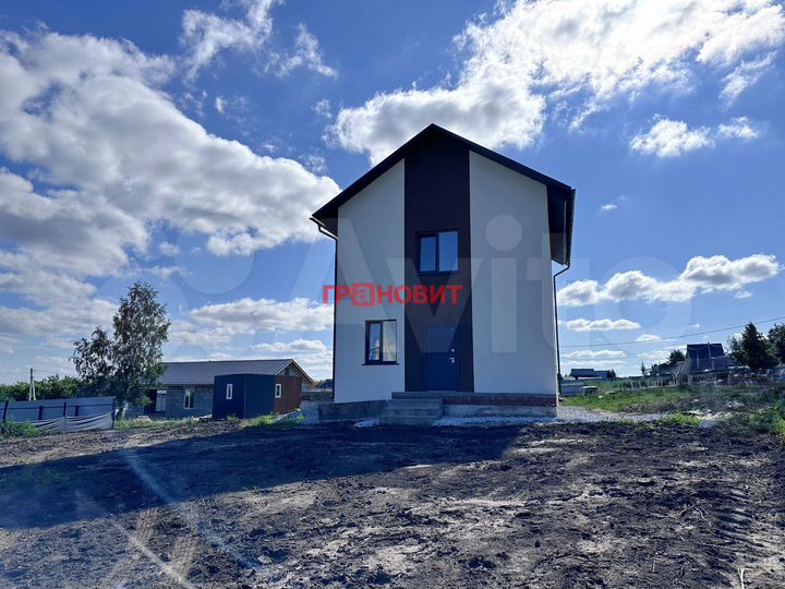 Коттедж 118,8 м² на участке 6 сот.