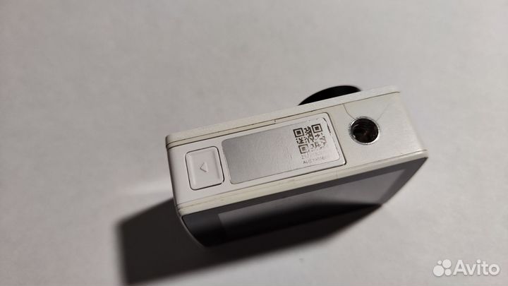 Экшн камера yi4k