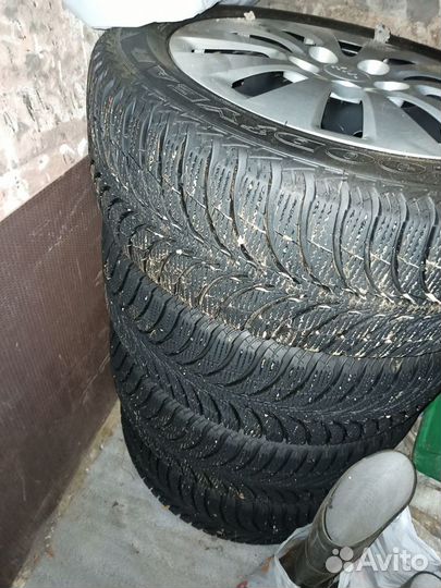 Зимние колеса в сборе 205/55 R16