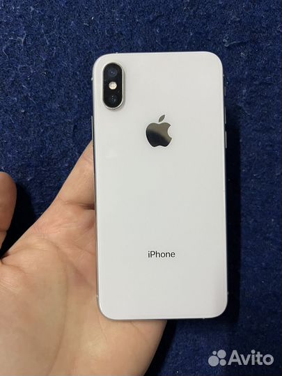 iPhone Xs, 64 ГБ