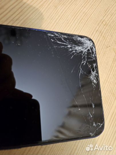 Samsung Galaxy A10, 2/32 ГБ