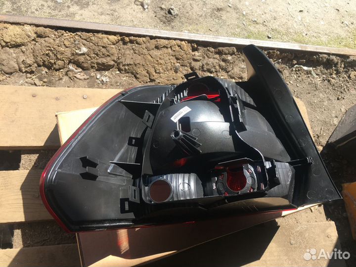 Фонарь volkswagen polo 2010 - 2014 седан