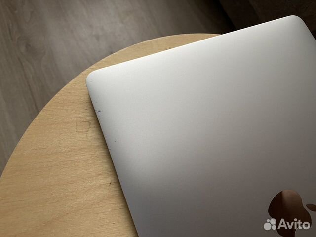 Apple MacBook Pro 13 2019 - 8/256 GB объявление продам