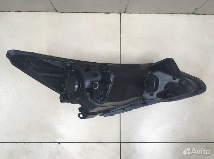 Фара передняя левая линзованная Hyundai Solaris